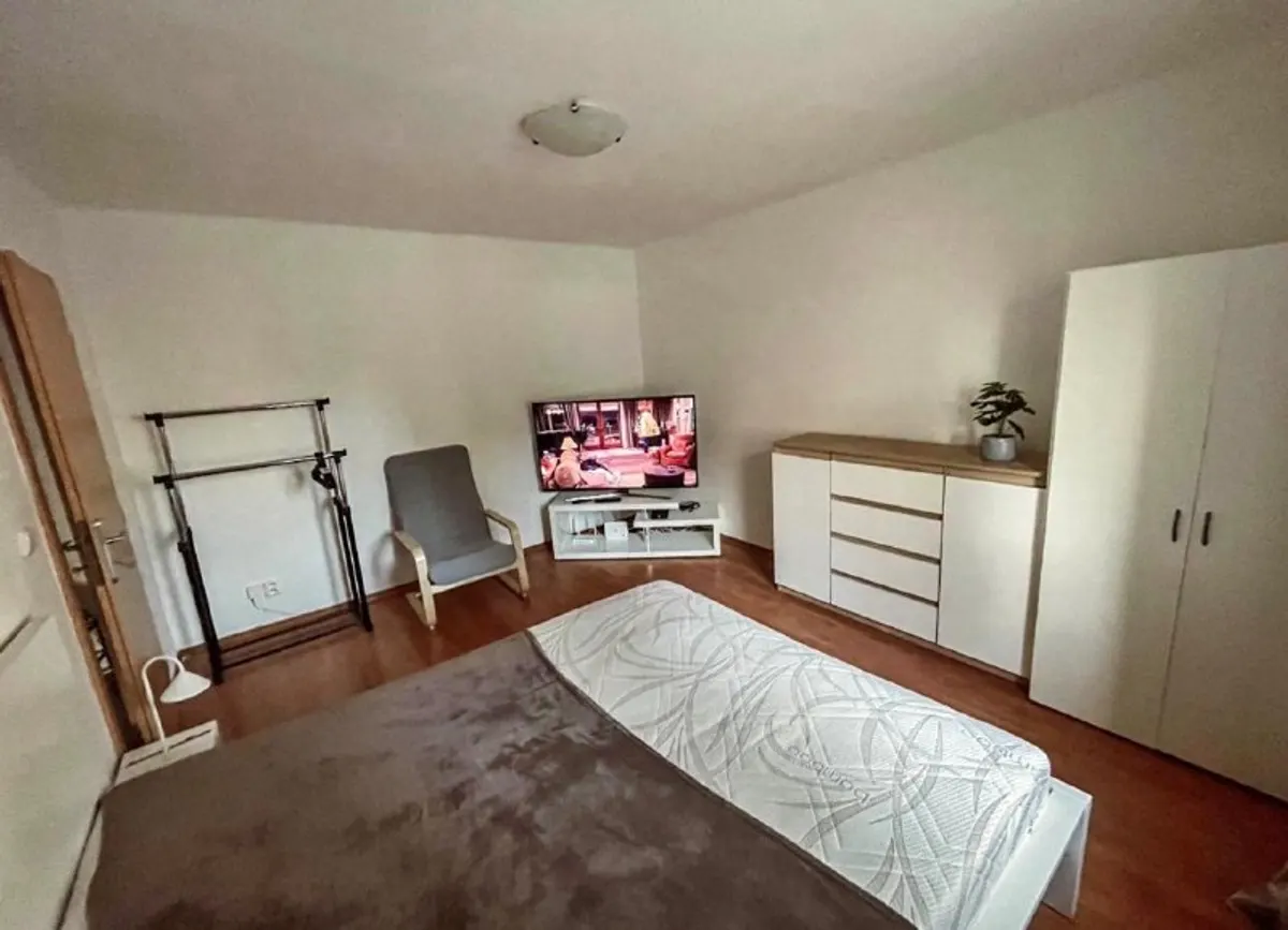 1-комн. квартира, Ружинов, ул. Doležalova