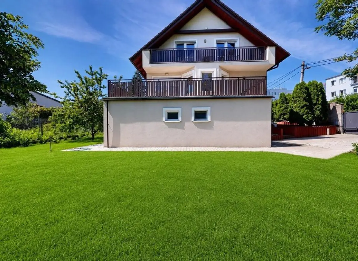 3-комн. дом в Koliba, Братислава, 200 м²