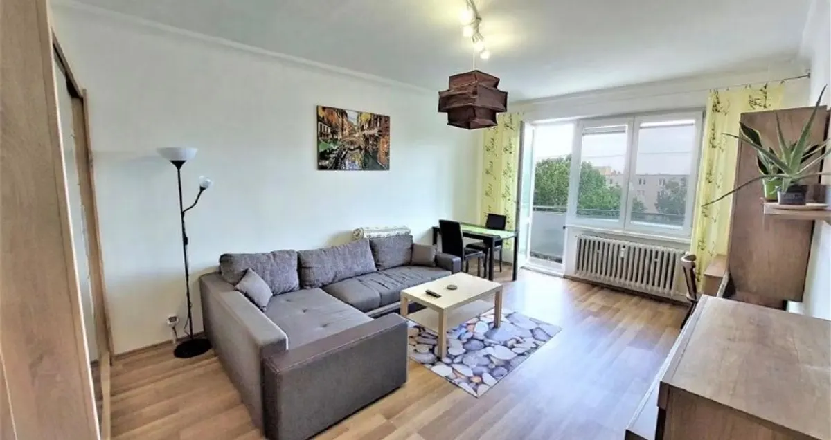 2-комн. квартира с балконом, Ružinov, Bratislava