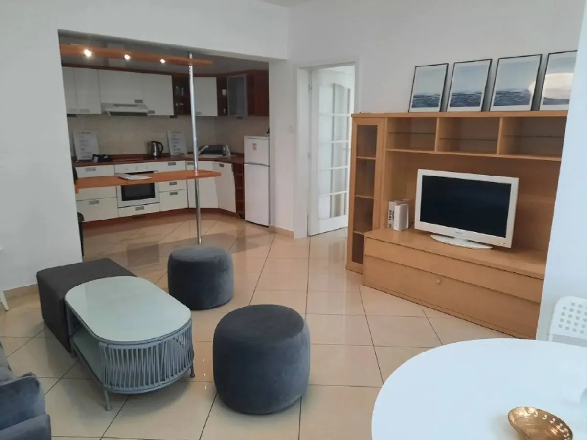 3-комн. квартира, Zámocká, Staré Mesto