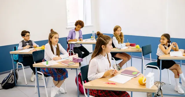 Запис до словацької школи на 2026/2027: терміни, документи та покроковий алгоритм для українських родин