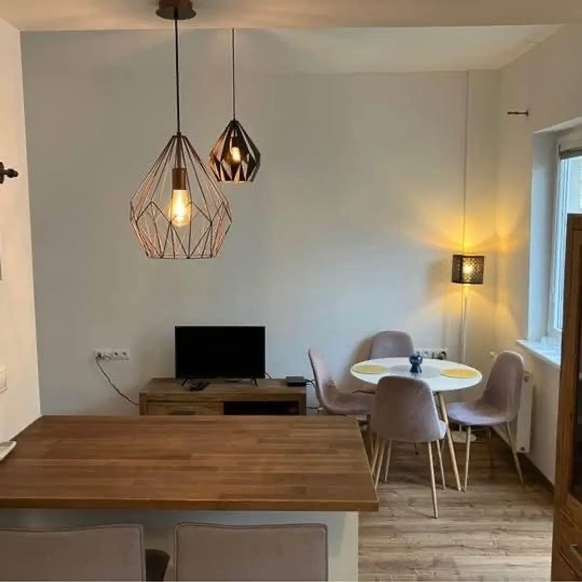 2-комн. квартира, Bratislava, Nové Mesto, Krížna