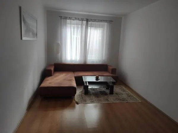 2-комн. квартира, Staré Mesto, Budovateľská