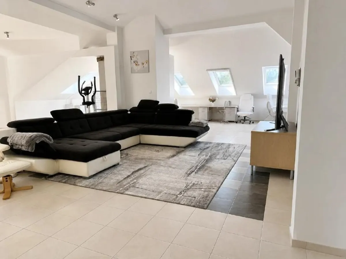 4-комн. квартира в вилле, Rusovce, Bratislava