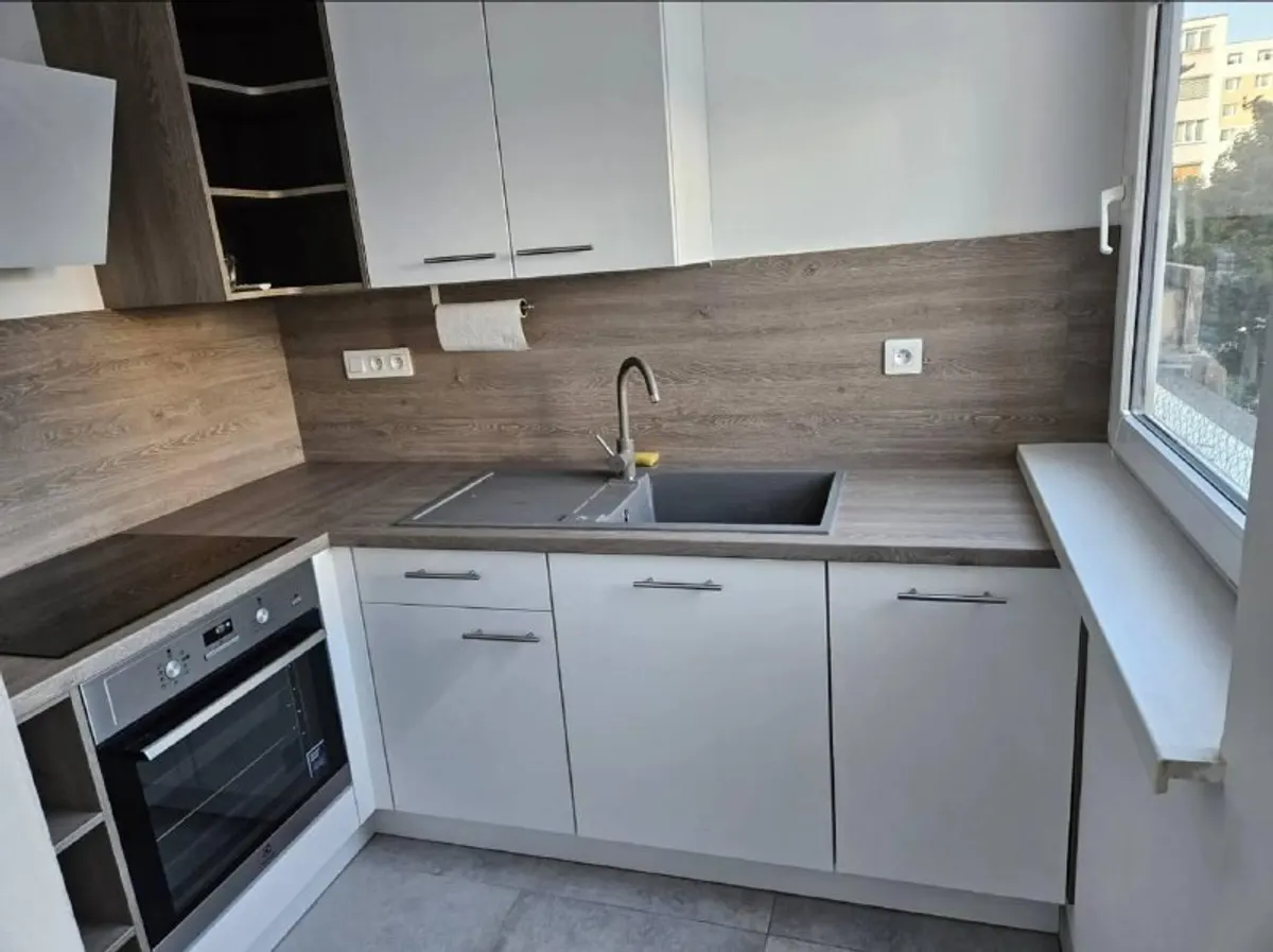 2-комн. квартира, 80 м², Ružinov, с балконом