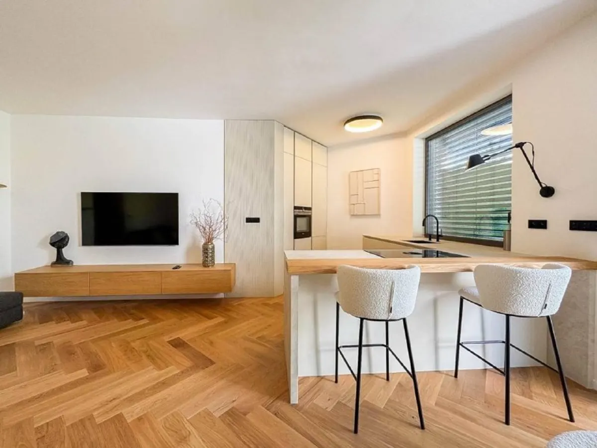 4-комн. мезонет с террасой, Staré Mesto, Bratislava