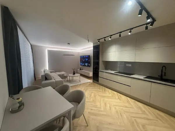 4-комн. квартира SEVERIN, Malacky, центр