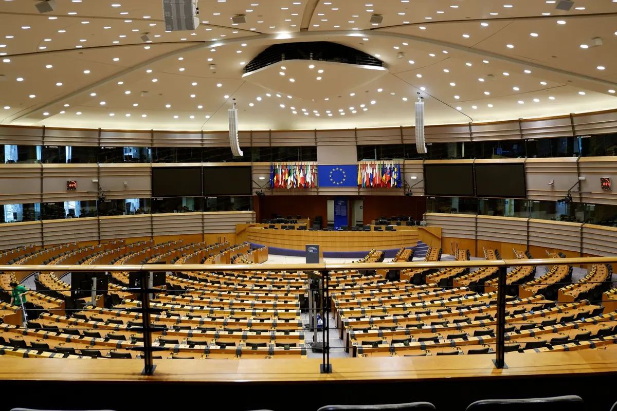 Рада ЄС: захист українців пропонують продовжити до 2028 — але змінити охоплення для чоловіків 23–60
