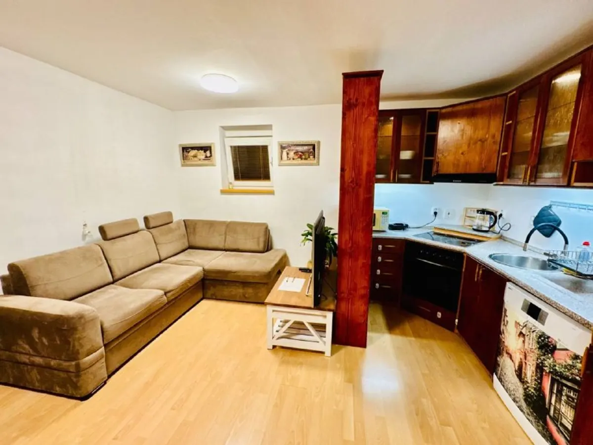 2-комн. квартира, Lovinského, Bratislava - Staré Mesto