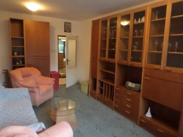 2-комн. квартира, Rača, 61 м²
