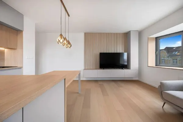 3-комн. квартира, Nové Mesto (Vajnorská), балкон