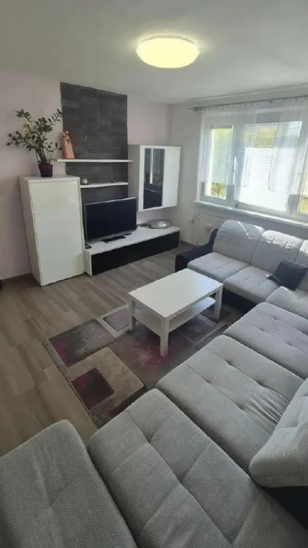 3-комн. квартира, Петржалка, с балконом