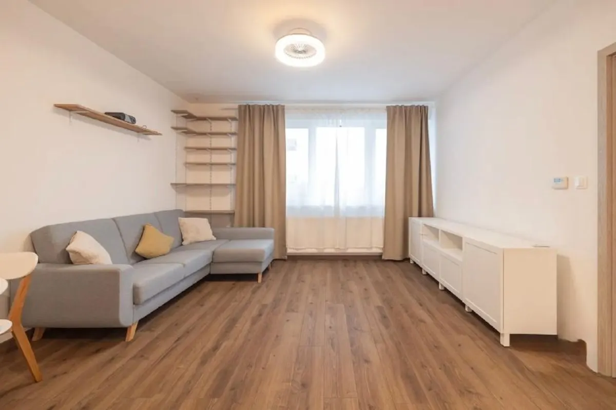 2-комн. квартира, Bratislava, Dúbravka